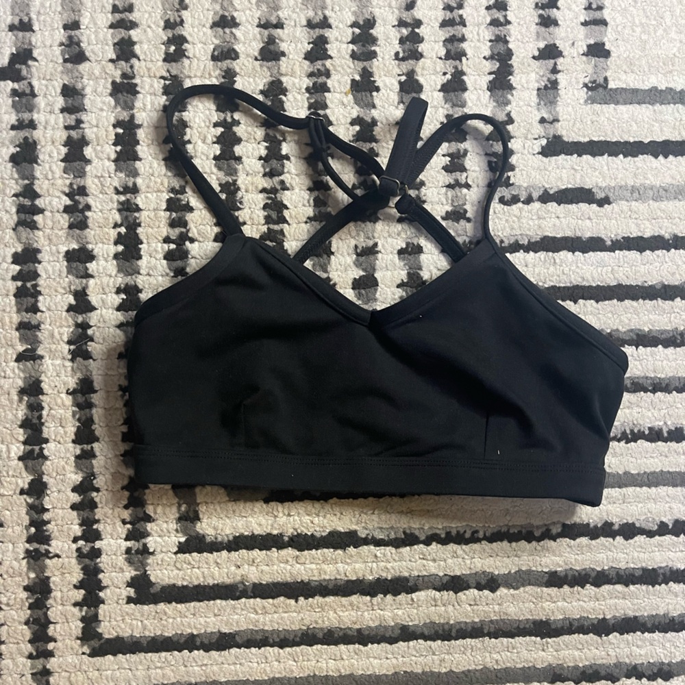 Bombshell Sportswear pumped sports bra in black size LARGE